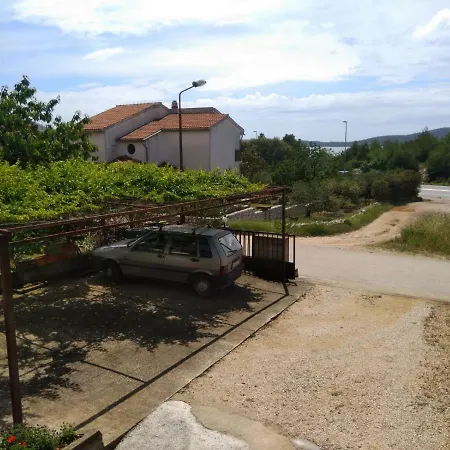Apartment Jagoda 3 *
